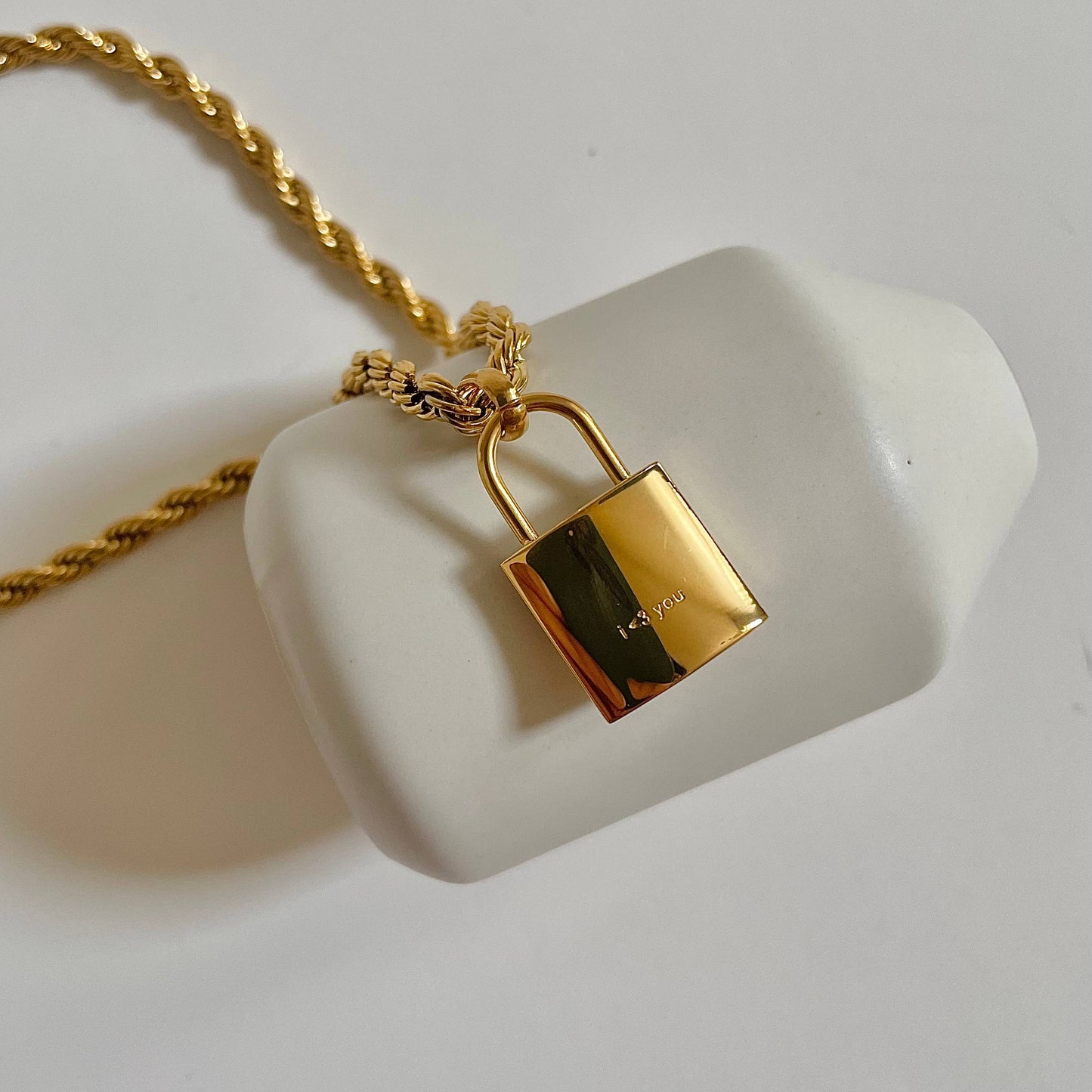 Love Lock Necklace - Gold