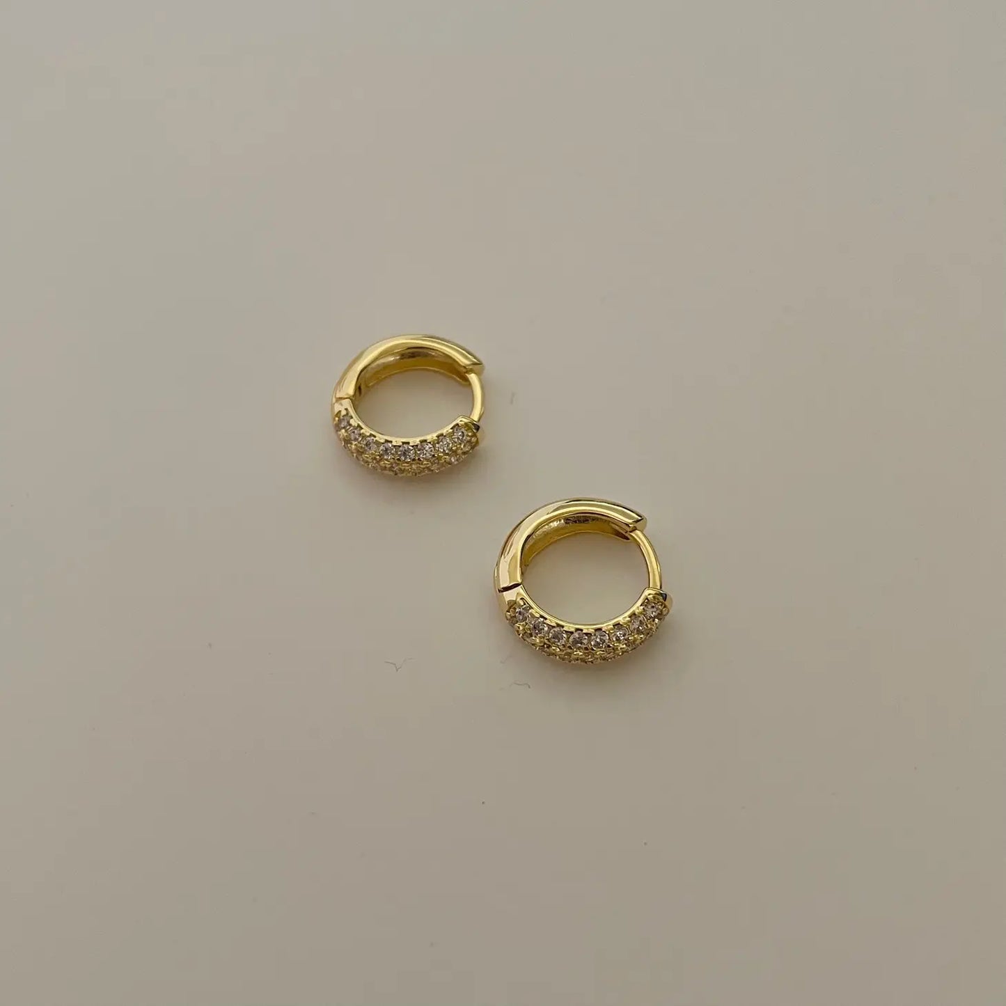 Isla Huggies Gold