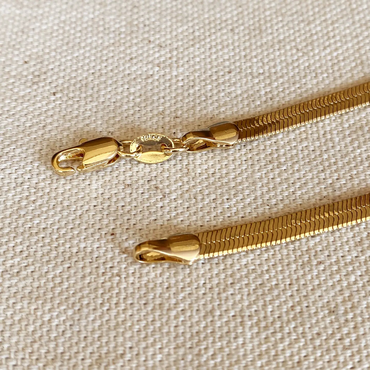 Magic Hour Herringbone Choker Necklace - 18k Gold Filled