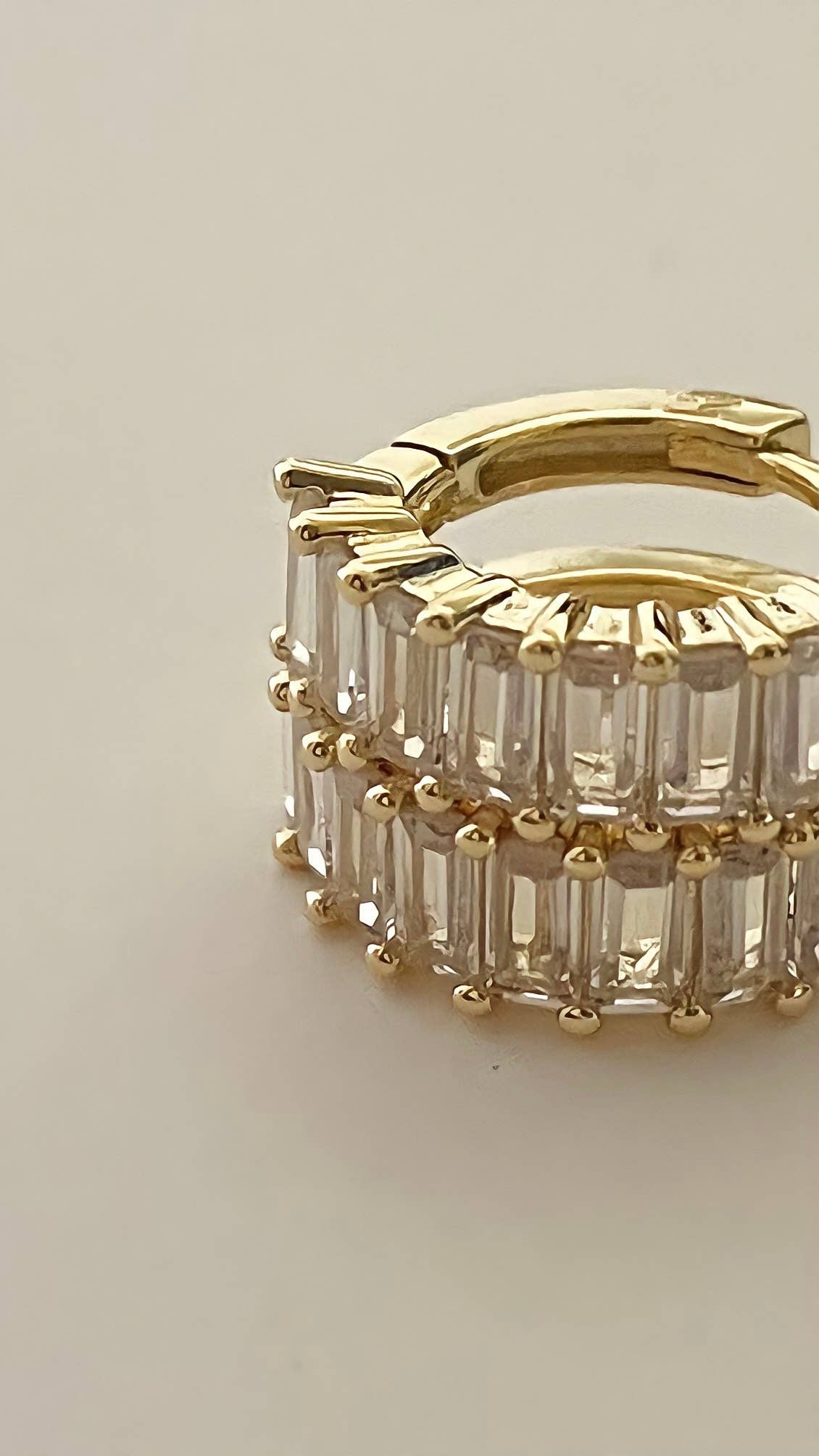 Liya Rectangle Stones Huggies - Gold